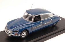 Modellino auto scala 1:43 Rio