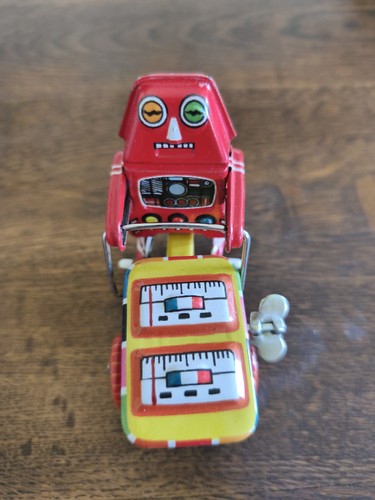 Robot tin toy - tin,