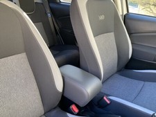 Bracciolo centrale per TOYOTA