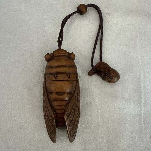 Netsuke cicada vintage - cicada,