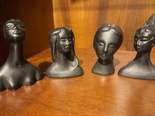 4 busti stilizzati ceramica G