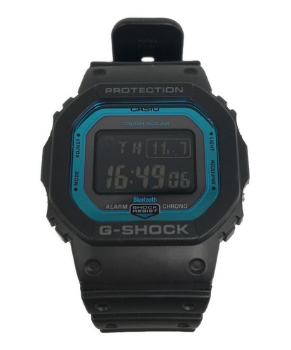 Orologio digitale solare