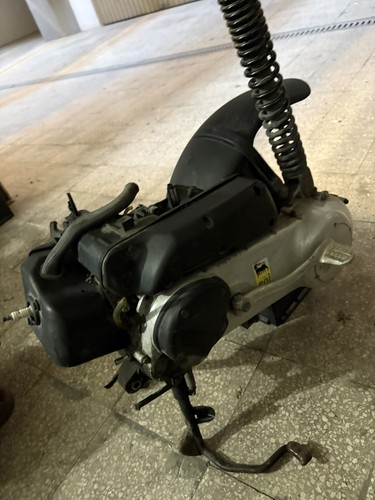 Motore vespa sprint dal - vespa,