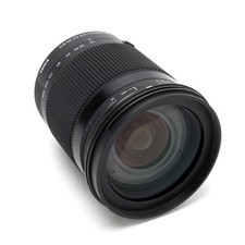 Sigma 18-300mm f/3.5-6.3 DC OS