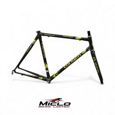 Telaio stradale in carbonio