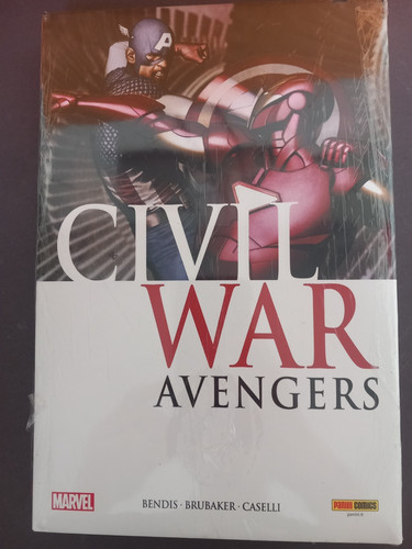 Bendis brubaker caselli - /,