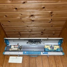 Silver Reed SK-312 macchina