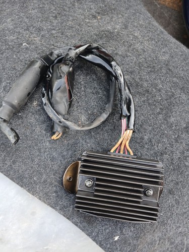 Regolatore tensione piaggio - regolatore,