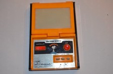 Nintendo game watch snoopy