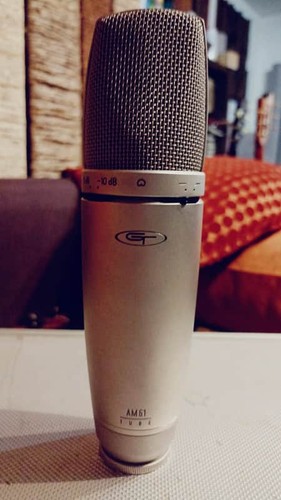 Alesis groove tubes microphone