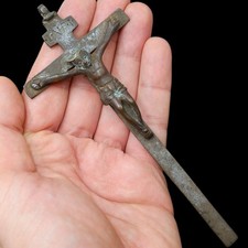 Antico Crocifisso Tonacale