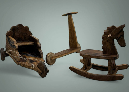Tris giocattoli legno - , noce