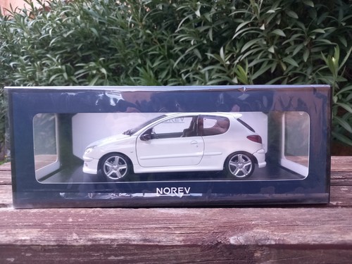 Norev peugeot 206 - 1/18, 2003