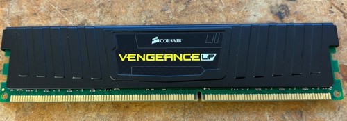 Corsair vengeance 8gb - corsair,