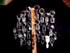 LOTTO DI 28 TAPPI ANTICHI IN