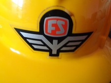 ELMETTO CASCO CASCHETTO