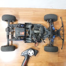 Axial Yeti Trophy camion