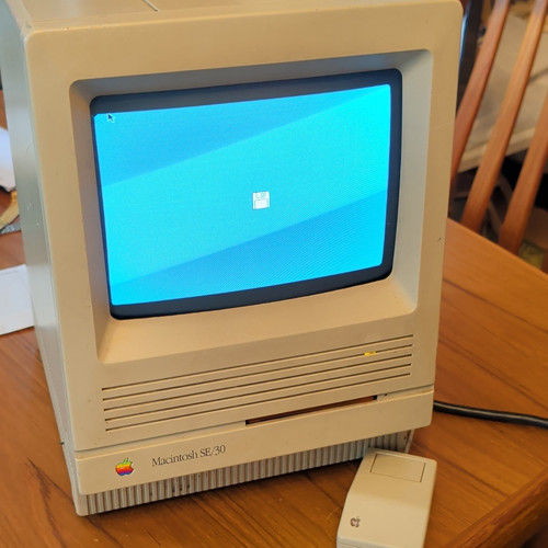 Apple macintosh computer - apple, se/30