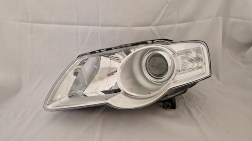 Faro anteriore sinistro