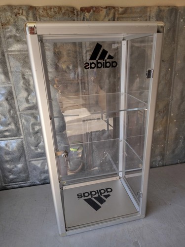 Vetrina adidas plexiglass - vetrina, in