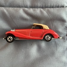 Mattel hot wheels red - hot,