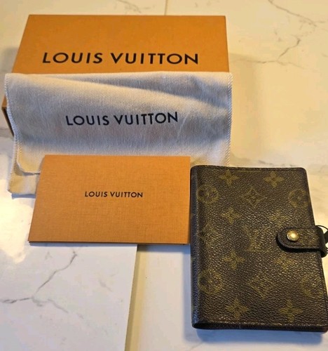 Louis vuitton monogram - louis,