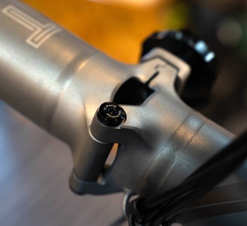 Bulloni cerniera titanium - bulloni, titanium-dx
