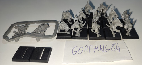 Warhammer fantasy 14x skinks - warhammer,