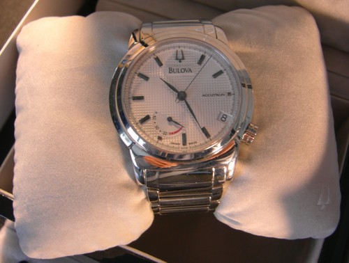 Bulova accutron mod - bulova,