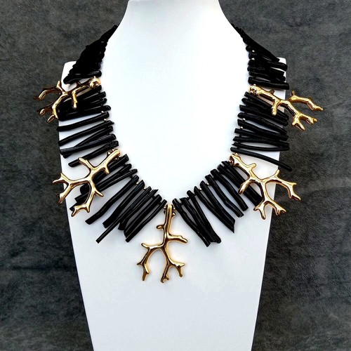 Collana corallo nero - collana,