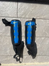 Parastinchi Nike Con Cavigliera