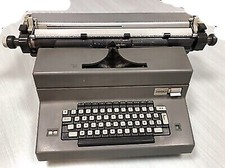 MACCHINA PER SCRIVERE OLIVETTI