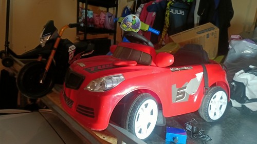 Auto elettrica per bambini - auto,
