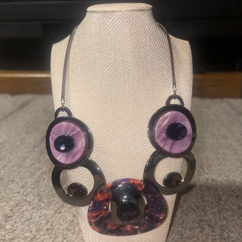 Collana dichiarazione resina
