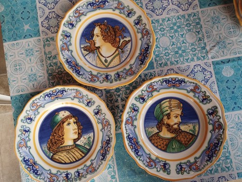 Lotto tre piatti - piatti, ceramiche