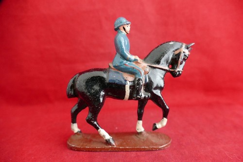 Quiralu dragon cheval - à,