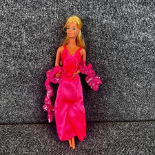 Vintage 1977 Superstar Barbie