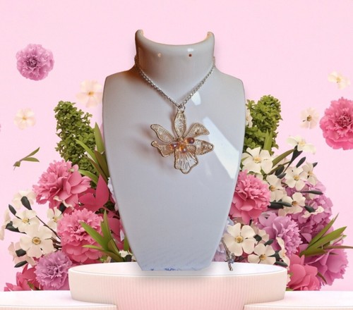 Ciondolo orchidea lavorato con - lavorato,