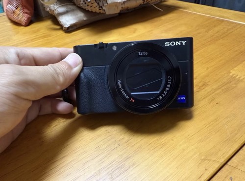 Sony cyber shot rx100 1 - rx100, va