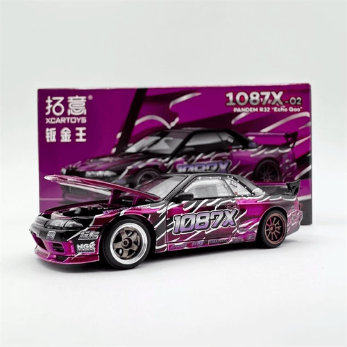 Xcartoys pandem r32 - 1:64,