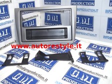 Mascherina autoradio