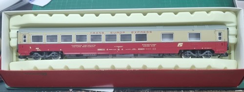 Rivarossi 2474 carrozza