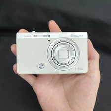 CASIO EXILIM EX-ZR50