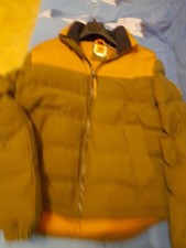 TIMBERLAND GIUBBOTTO TAGLIA S USATO UNA VOLTA COME NUOVO