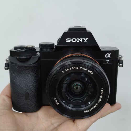 Sony alpha a7m1 3 - a7, 24,3