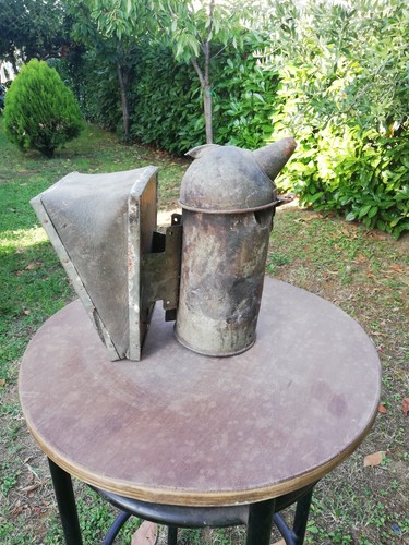 Vecchio affumicatore api - vecchio,