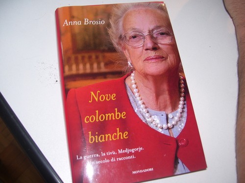 Libro nove colombe bianche - nove,