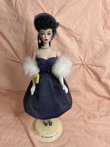 Barbie porcellana gay parigina