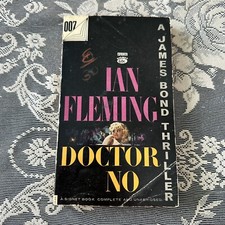 007 Ian Fleming Paperback Book