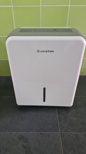 Ariston deos 47 db - 3,